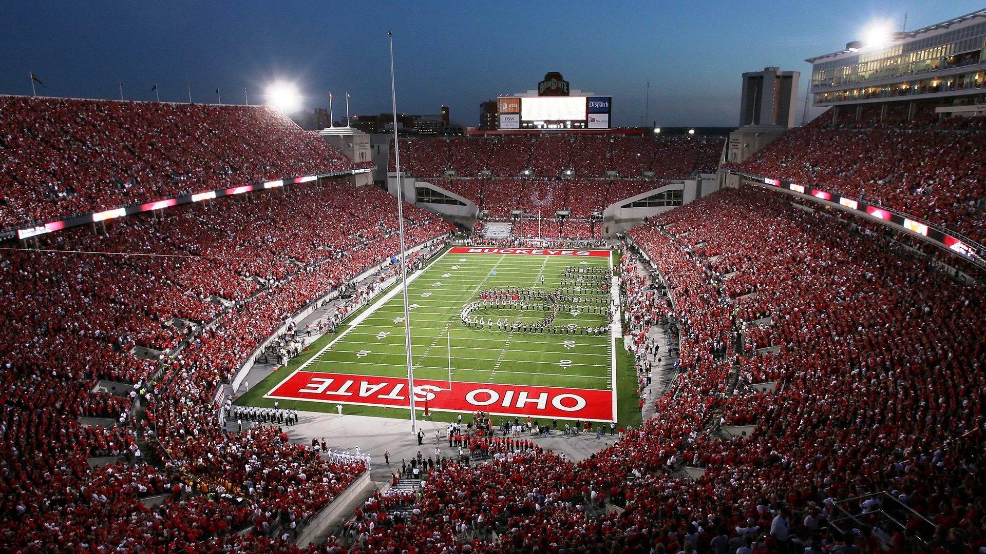 直击U23国足沙特之行,训练场草皮惊艳,品质超越中超引热议